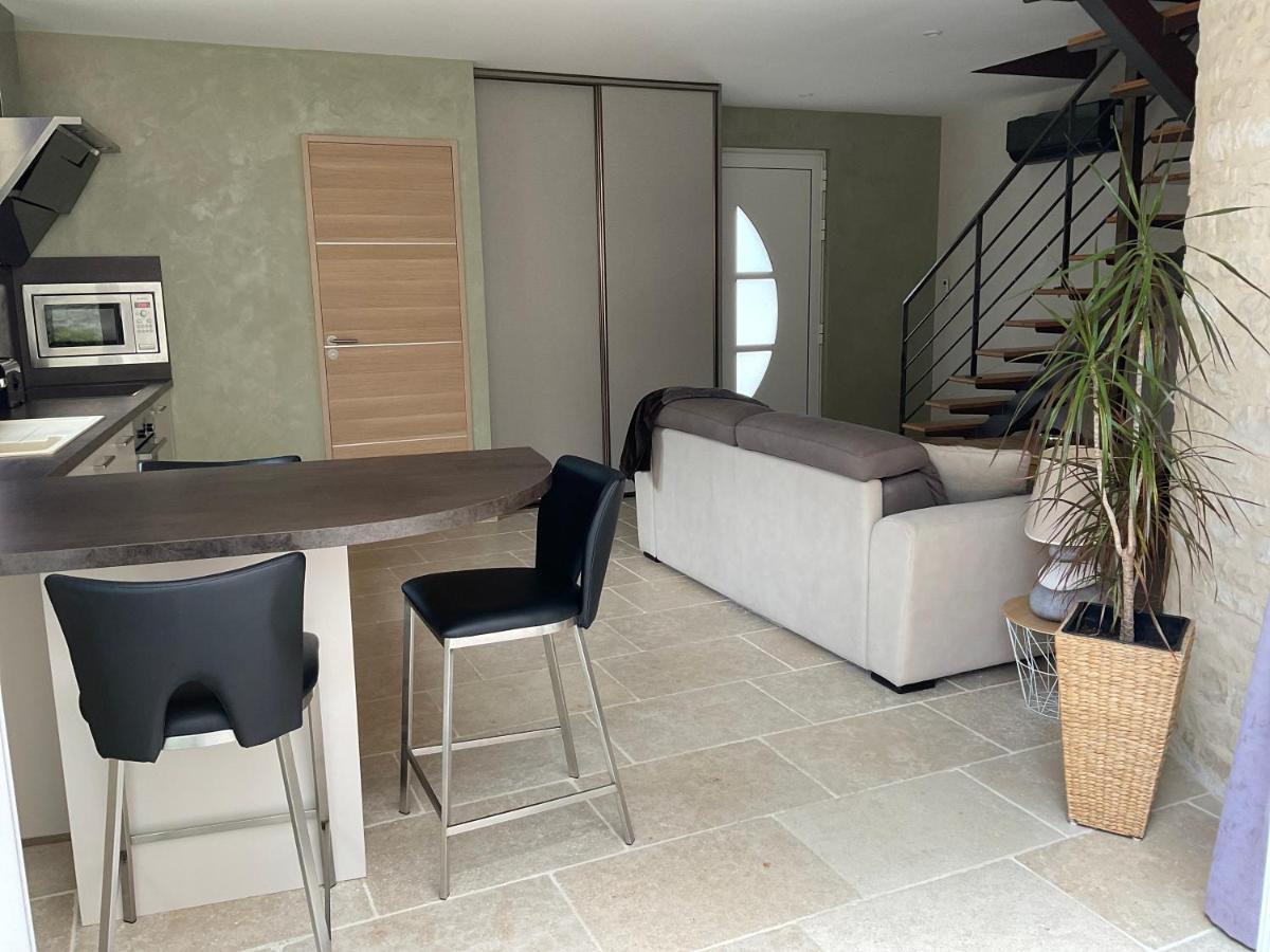 Logis Du Faubourg Petite Maison De Charme, Tranquille, Calme Et Lumineuse Val-de-Mercy Экстерьер фото