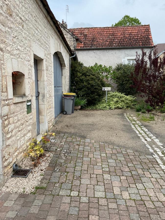 Logis Du Faubourg Petite Maison De Charme, Tranquille, Calme Et Lumineuse Val-de-Mercy Экстерьер фото